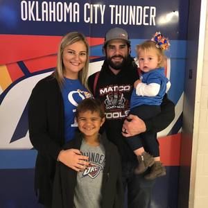 Meet your Posher, Kira